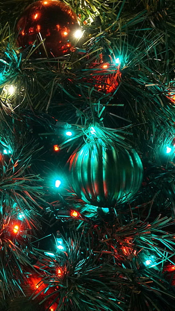 Christmas lights, , Festive designs, Holiday aesthetics HD phone wallpaper