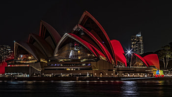 Australia, Sydney Opera House, Red lights, Architectural beauty HD wallpaper