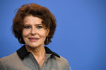 Fanny Ardant, backgrounds, Iconic actress, Timeless beauty HD wallpaper