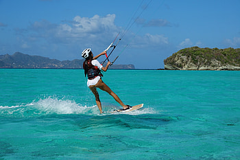 Kiteboarding, Thrilling action, Adventure on the waves, Heart-pounding kiteboarding HD wallpaper