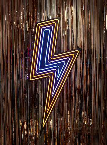 Lightning, Shine, Light, Miscellanea, Miscellaneous, Neon, Glow, Sign, Signboard HD phone wallpaper