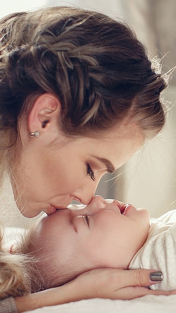 Mom And Baby, Mom Kiss, love HD phone wallpaper