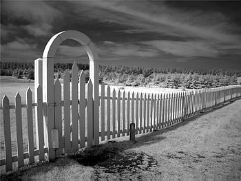 The Gateway Entrance, white, sky, snow, fence HD wallpaper