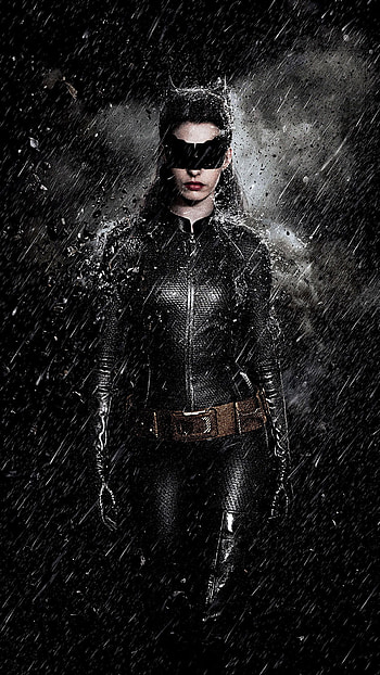 Catwoman (Movie), Stylish , Feline appeal, Dark and mysterious HD phone wallpaper
