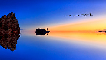 Guiding Light, blue, island, drawn, golden, birds, alone, man, flight, beautiful, lonely, orange, rock, light, pattern HD wallpaper