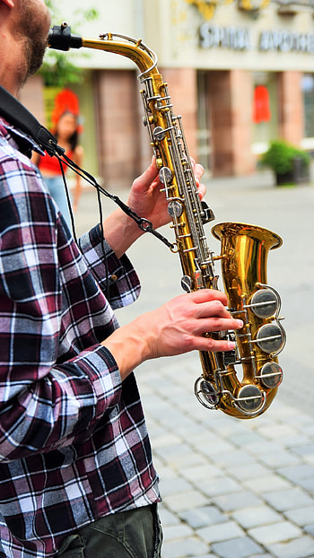 Musician instrument , Stunning saxo visuals, Captivating ry, High-quality s HD phone wallpaper