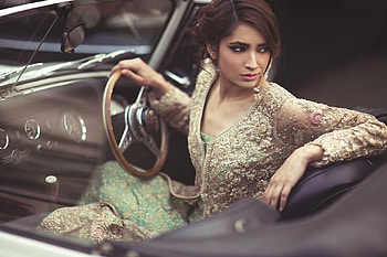 Pakistani car girl, sexy, car, girl, muscle car, pakistani, vintage HD wallpaper