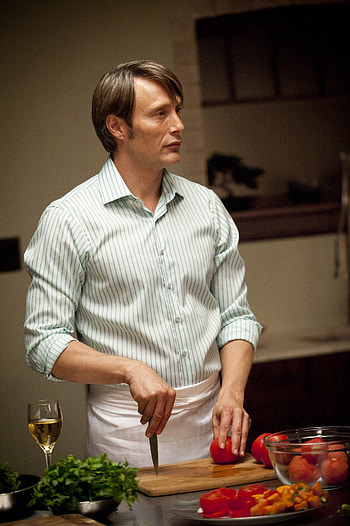 Hannibal Lecter, Cookery references, TV series, Fascinating character HD phone wallpaper