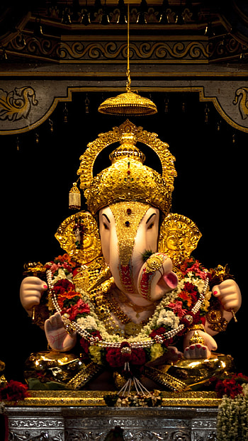 Ganesh , Dagdusheth Pune, dagdusheth, pune, ganpati temple HD phone wallpaper