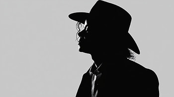 Silhouette of a Pop Legend — Quad, Music, King Of Pop, Michael Jackson, Shadow, Silhouette HD wallpaper