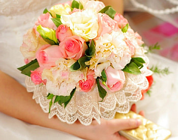Bouquet, lace, flowers, petals HD wallpaper
