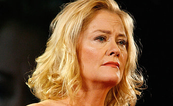 Cybill Shepherd, Personal life, Son's past, Rehab journey HD wallpaper