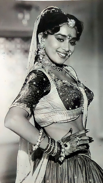 Madhuri Dixit, bollywood actress, vintage, bnw HD phone wallpaper
