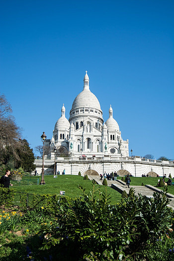Sacred Heart Basilica, Paris Travels, Gorgeous Montmartre, World travel HD phone wallpaper