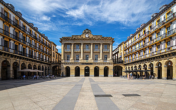 Constitucion Sq., San Sabastian, Spain, spain, square, architecture, courtyard HD wallpaper