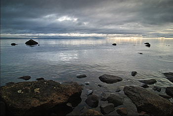 Cloudy day, day, cloudy, clouds, sky, lake HD wallpaper