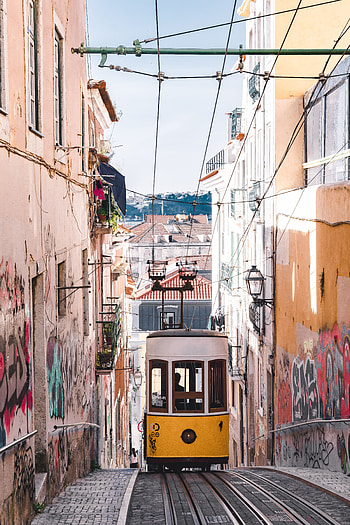 City, Building, Miscellanea, Miscellaneous, Street, Tram HD phone wallpaper