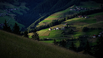 Val di Funes, Green Hills HD wallpaper