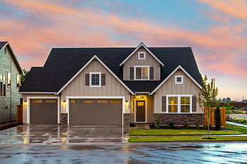 Charming family home in Boise, ID with a modern facade and spacious garage. HD wallpaper