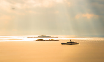 White Cruise Ship Dusk Island, ship, white, sunset, travel, dusk, island, ocean, outdoors, water HD wallpaper