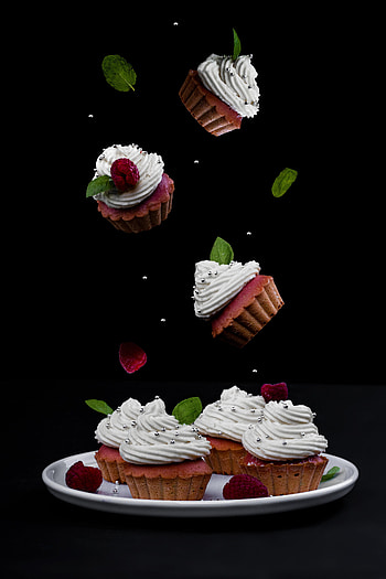 Food, Desert, Berries, Cream, Plate, Cupcakes, Capskey HD phone wallpaper