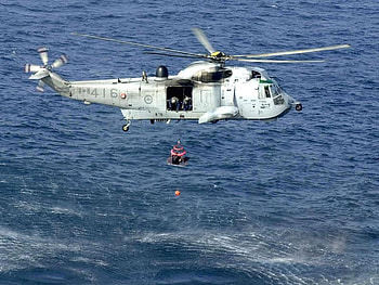 save me, sea, fly, rescue, save HD wallpaper