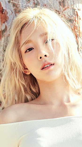 Kim Taeyeon, Music artist, Taeyeon , Taeyeon's elegance HD phone wallpaper