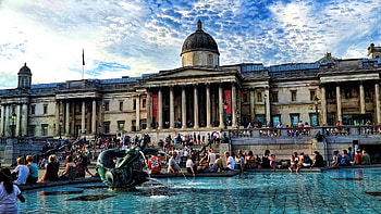 Trafalgar Square, Art in London, Museum wonder, Cultural exploration HD wallpaper