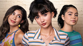 Rowan Blanchard Paigeas Paige Auli'i Cravalho AJas AJ Megan Mullally Crush 2022 HD wallpaper