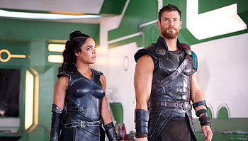 Tessa Thompson, chris hemsworth, , background HD wallpaper