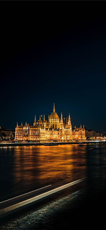 Concrete building, Budapest cityscape, Urban graphy, background HD phone wallpaper