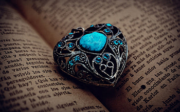 Miscellanea, Miscellaneous, Suspension, Heart, Book, Bookmark HD wallpaper