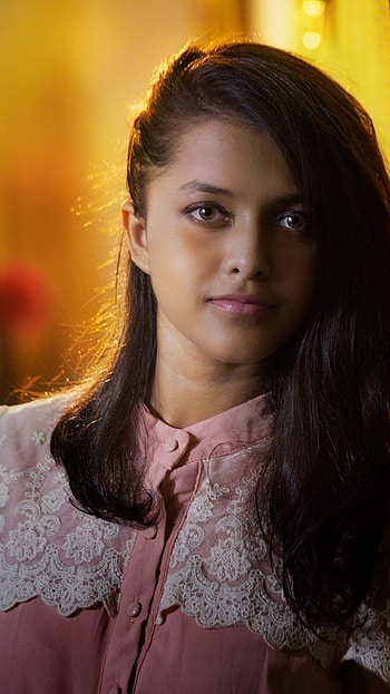 Yohani, srilankan singer HD phone wallpaper