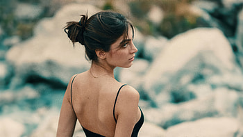 Girl Wearing Necklace Outdoor , girls, model, outdoor, depth-of-field, black-dress HD wallpaper