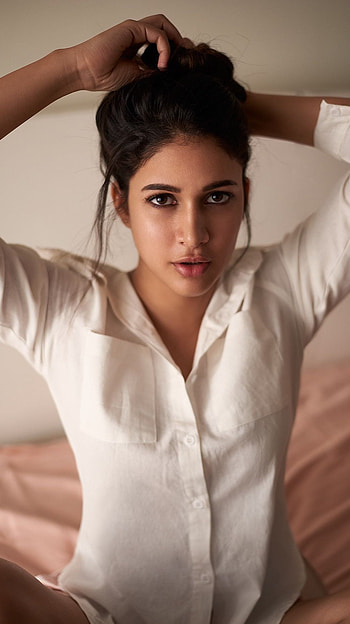 Lavanya tripathy, telugu actress HD phone wallpaper
