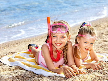 Little girl, childhood, blonde, 2 girls, fair, nice, beach, adorable, bonny, sweet, Belle, white, smile, Hair, girl, comely, sightly, pretty, face, lovely, pure, child, sand, fun, graphy, cute, baby, , Nexus, beauty, kid, sea, beautiful, people, little, pink, princess, dainty HD wallpaper