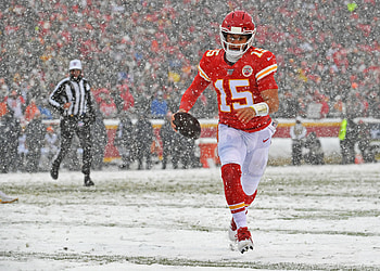 Patrick Mahomes, Kansas City Chiefs HD wallpaper
