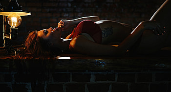 Sensual, lamp, red, tattoo, beautiful HD wallpaper