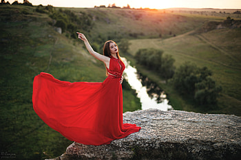 The Lady in Red, outdoors, model, dress, brunette, red HD wallpaper
