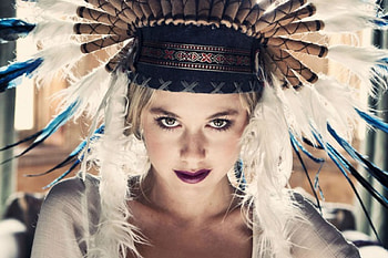 blonde girl, style, feather, girl, model HD wallpaper