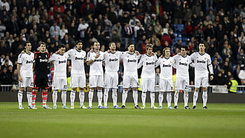 Real Madrid C.F., Stunning , Thrilling football action, Breathtaking visuals HD wallpaper