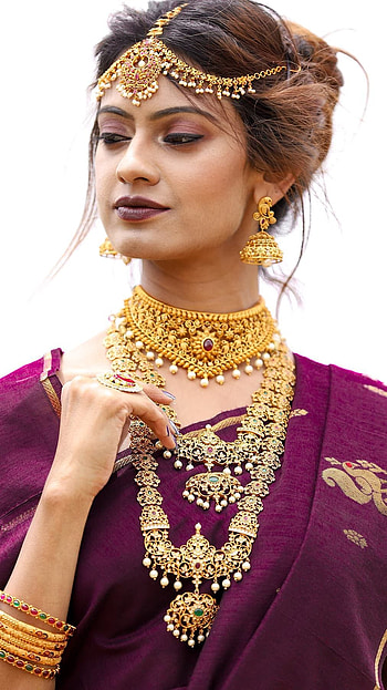 Swati Krishnan, saree beauty HD phone wallpaper