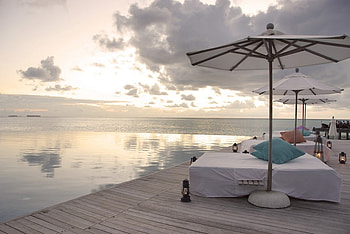 Antara Resort, sea, maldives, resort, dusk HD wallpaper