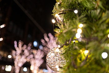 Holidays, New Year, Decorations, Christmas, Christmas Tree, Garland, Garlands HD wallpaper