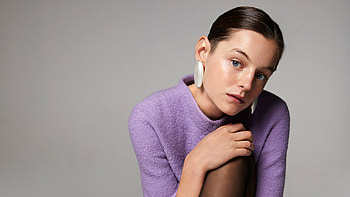 Emma Corrin's movies, The Hollywood Reporter, Celebrities HD wallpaper