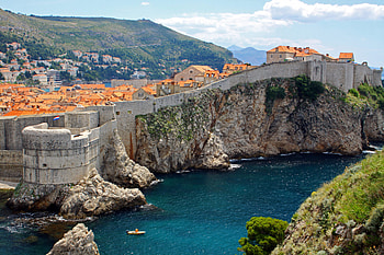 Ancient City Walls, Dubrovnik, Travel to Croatia HD wallpaper