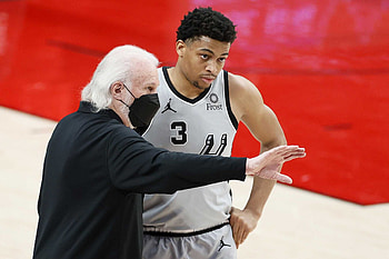 Gregg Popovich, Keldon Johnson HD wallpaper