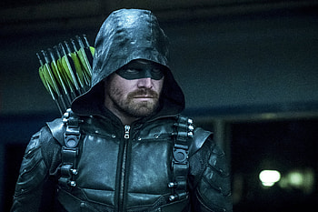 Stephen Amell As Green Arrow In Season 6, arrow, tv-shows, stephen-amell HD wallpaper