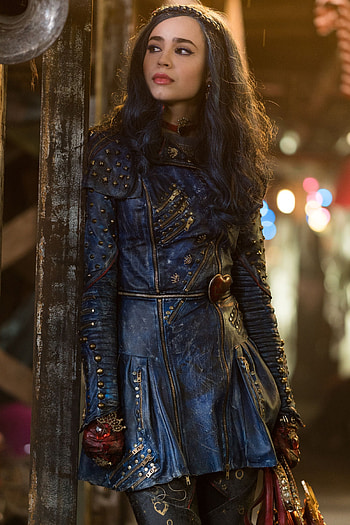 TV Shows, Descendants 2, Captivating ideas, Disney magic HD phone wallpaper