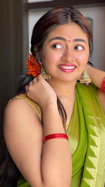 Shalin zoya, malayalam actress HD phone wallpaper